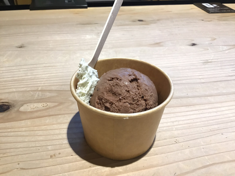 チョコナッツコーヒーアイス