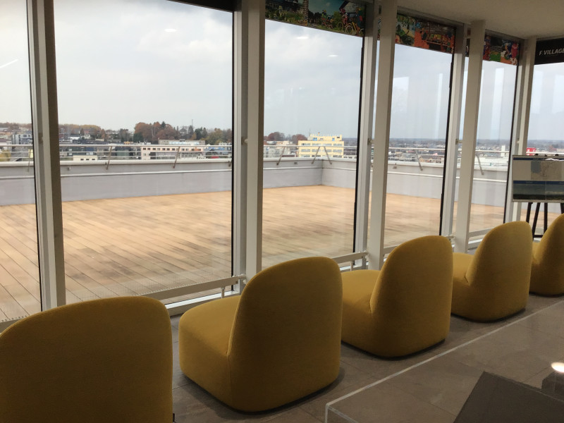 イシヤカフェ北広島市役所のソファー席