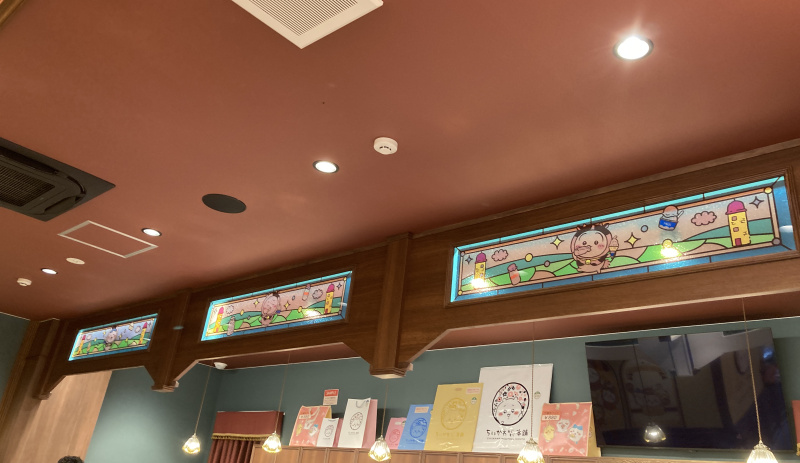ちいかわもぐもぐ本舗小樽店レジの上